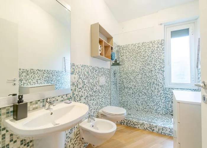 The Fork's Flat * Genova